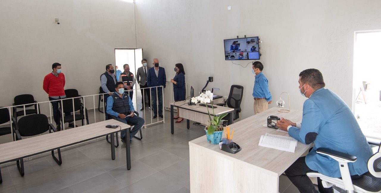 Twitter Enrique Vega Carriles