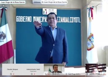 Twitter, Juan Hugo de la Rosa