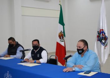 Twitter @_CastilloHector